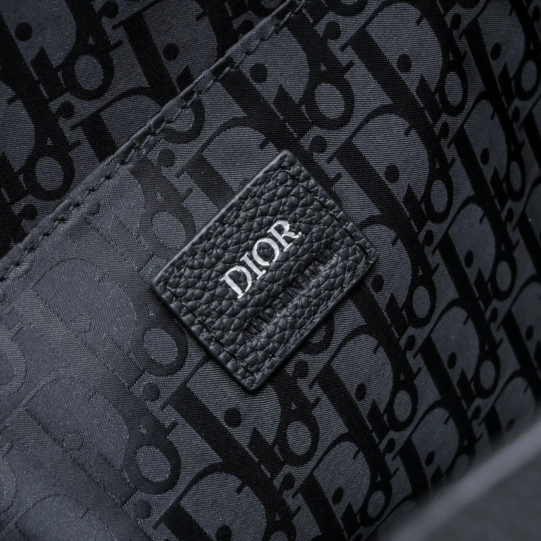 Refined Christian Dior Shopping Bags 91179