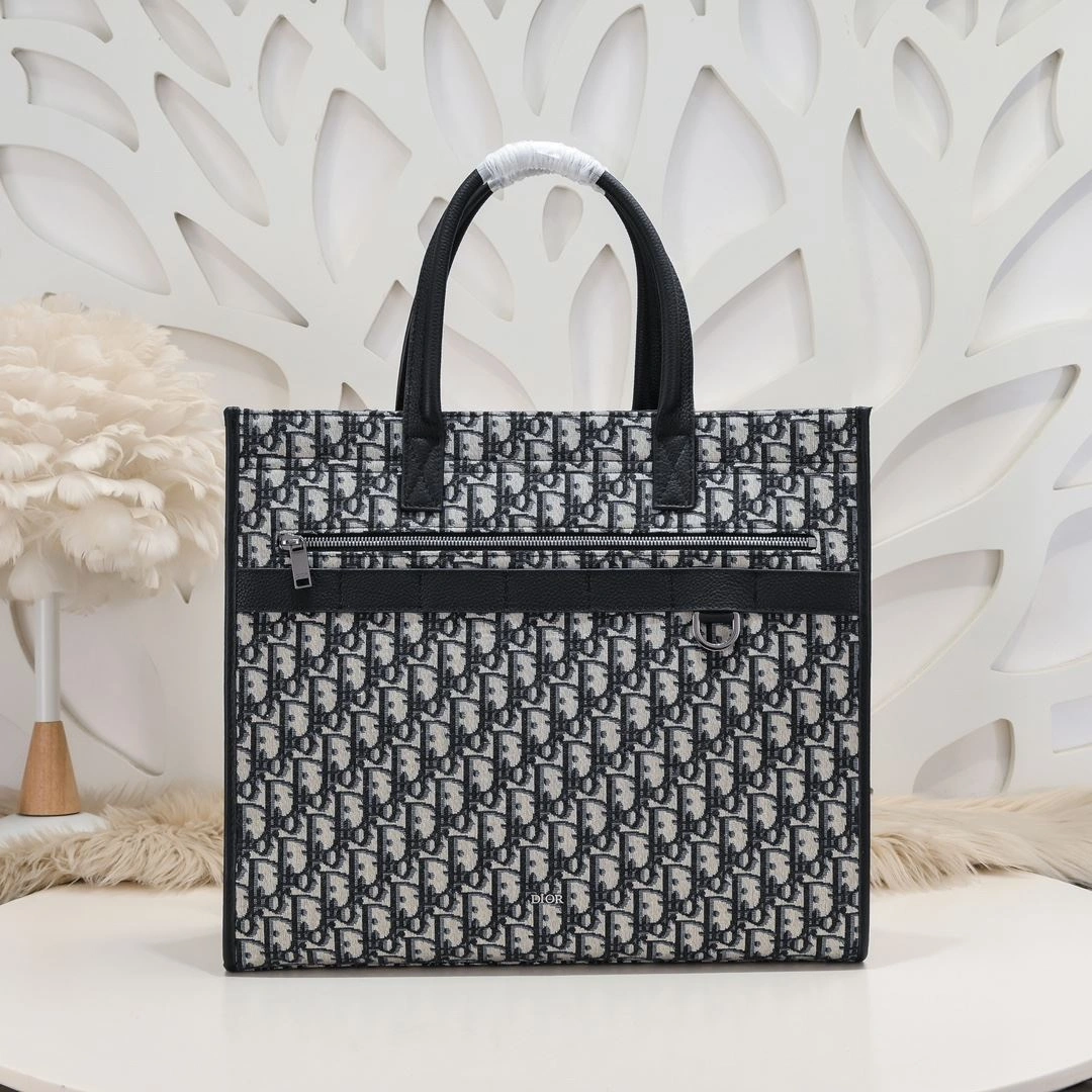 Christian Dior Shopping Bags Soft 91252