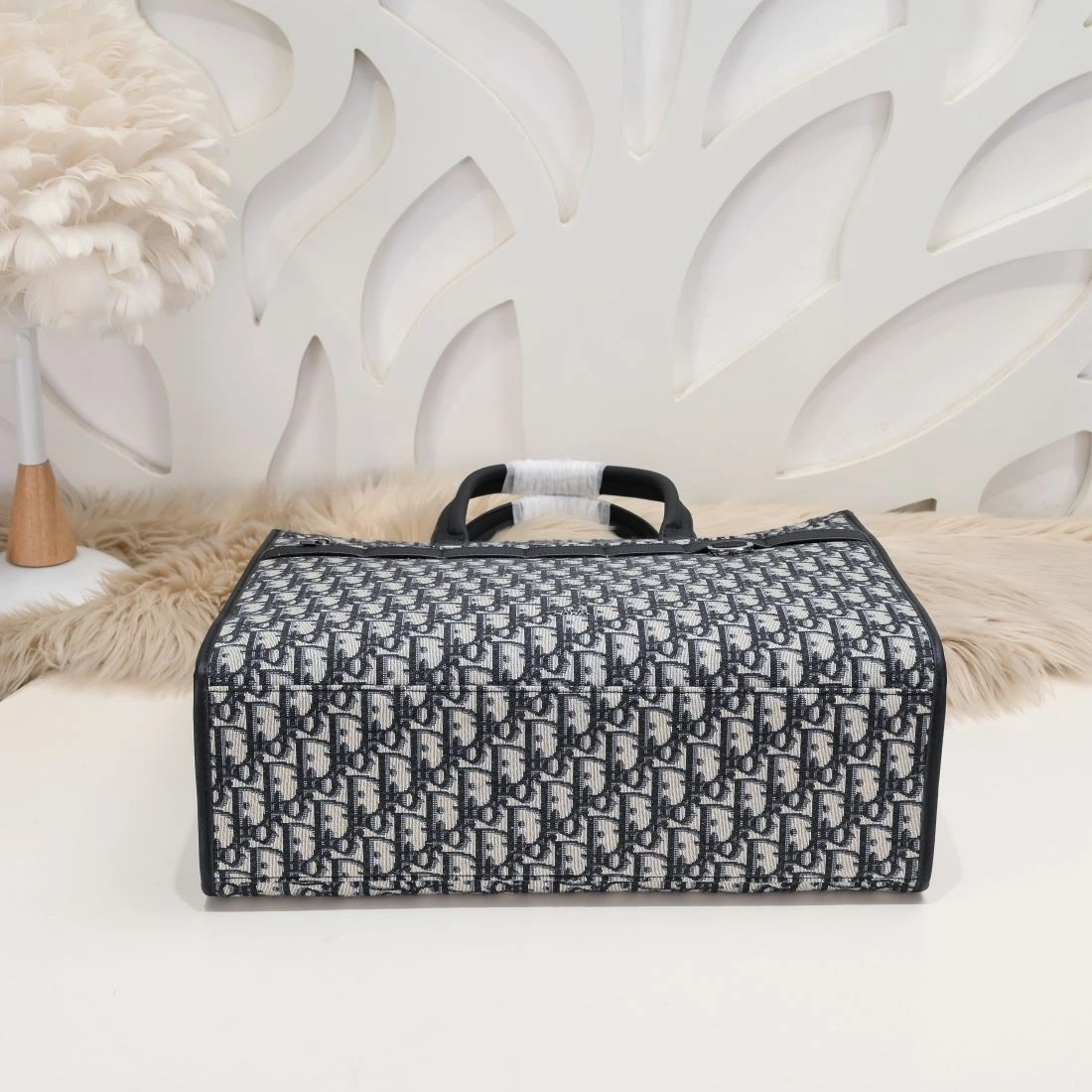 Christian Dior Shopping Bags Soft 91252