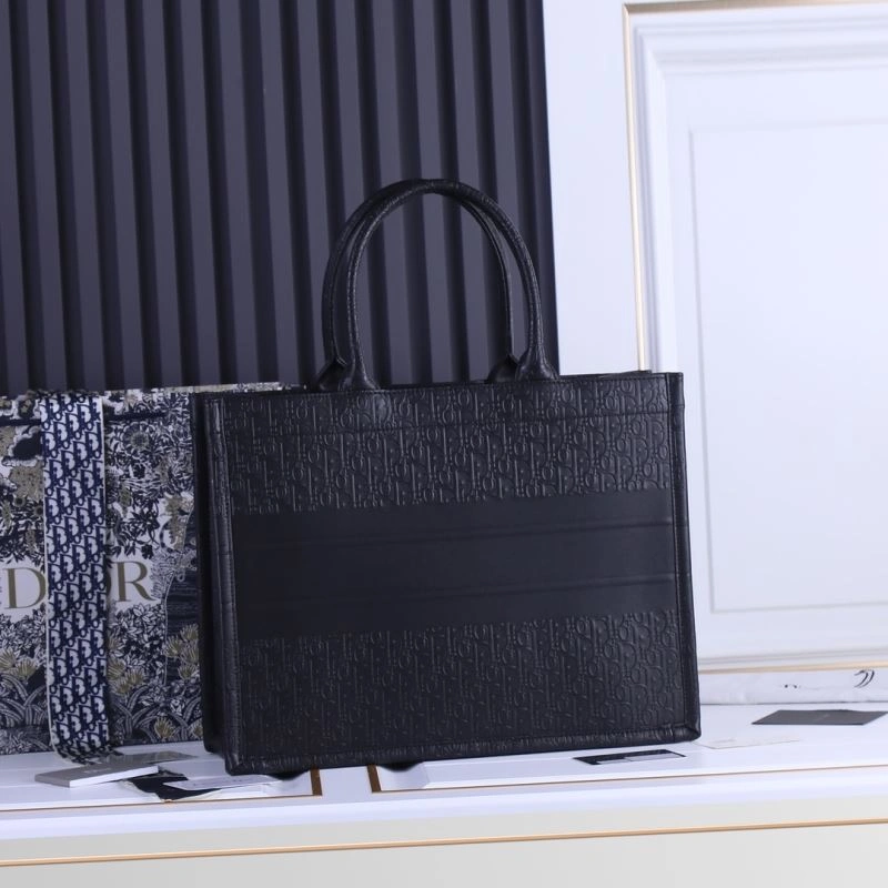 Supportive Christian Dior Shopping Bags 87731