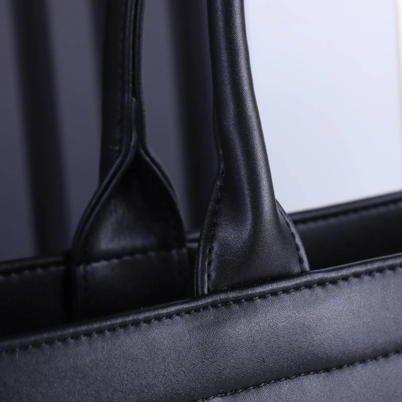 Christian Dior Shopping Bags Resilient 87724