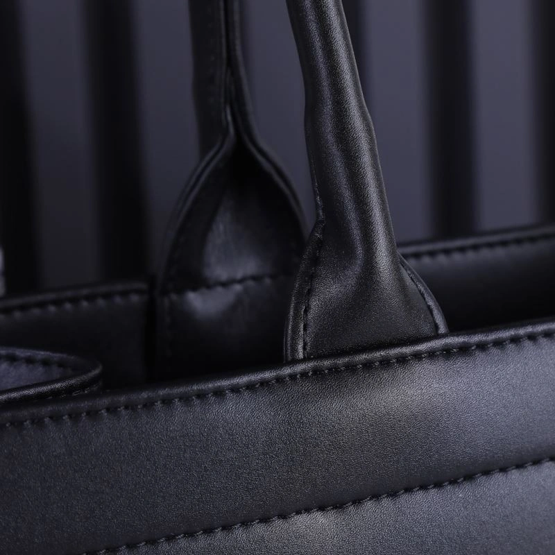Christian Dior Shopping Bags ModernLook 87729