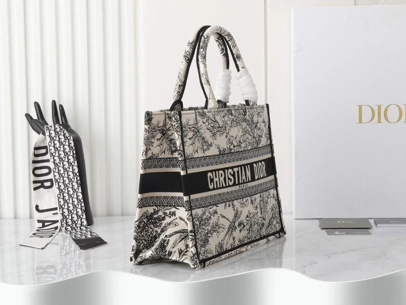 Christian Dior Shopping Bags Reliable 87716