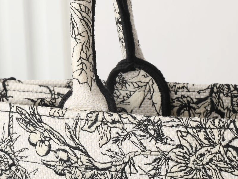 Christian Dior Shopping Bags Reliable 87716