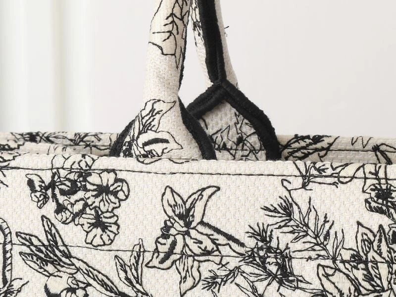 EasyMatch Christian Dior Shopping Bags 87748