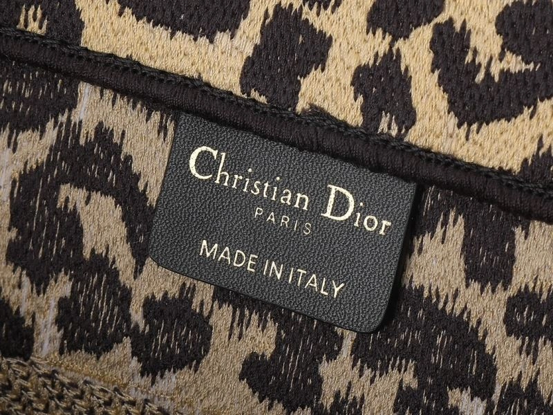 Christian Dior Shopping Bags FashionForward 87714