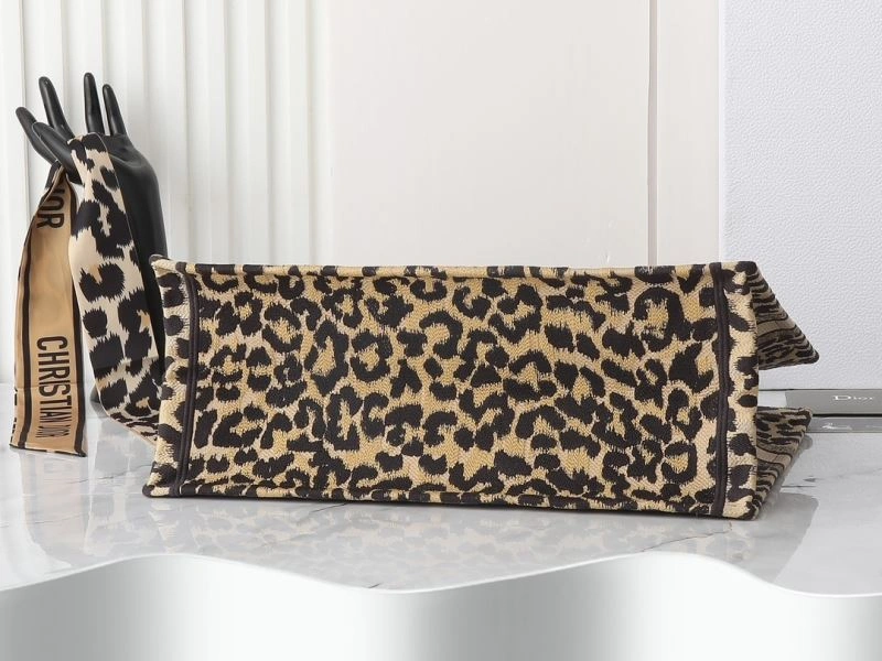 Flexible Christian Dior Shopping Bags 87708