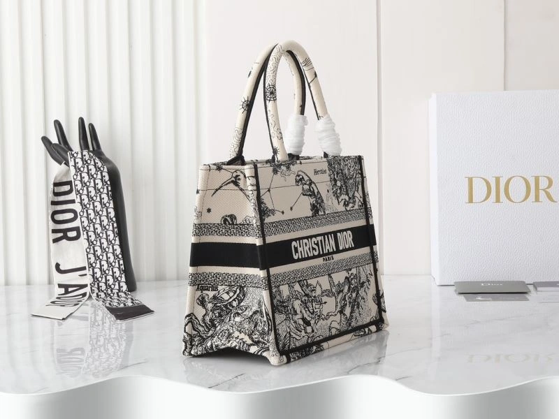 Christian Dior Shopping Bags Comfortable 87710