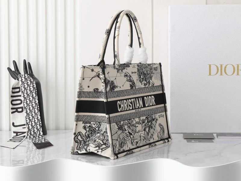 Neat Christian Dior Shopping Bags 87749