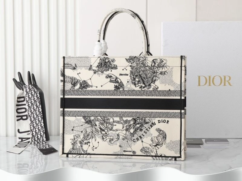 Sporty Christian Dior Shopping Bags 87707