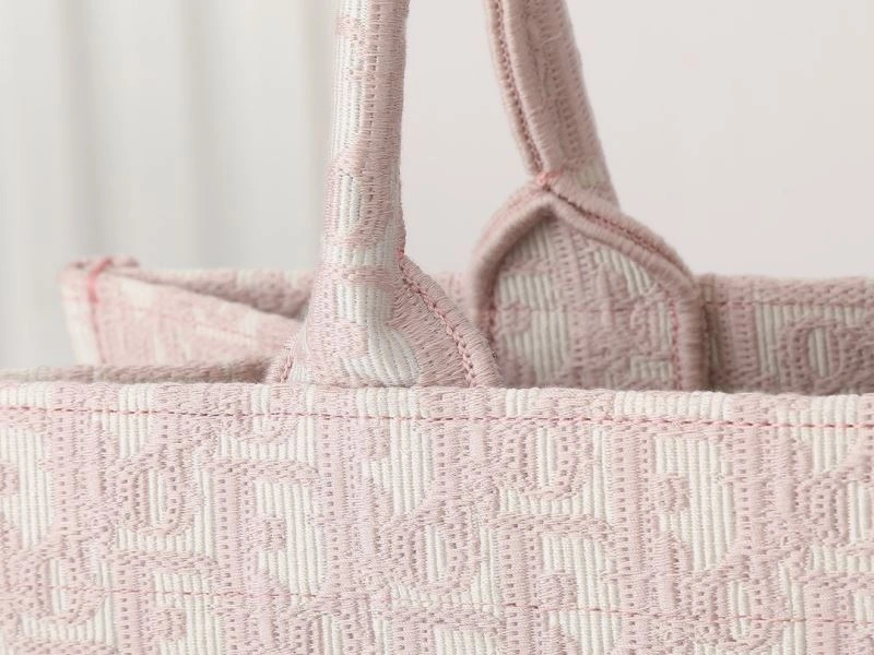 Versatile Christian Dior Shopping Bags 87702