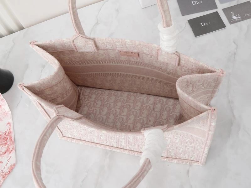 Versatile Christian Dior Shopping Bags 87702