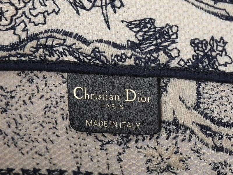 Versatile Christian Dior Shopping Bags 87691