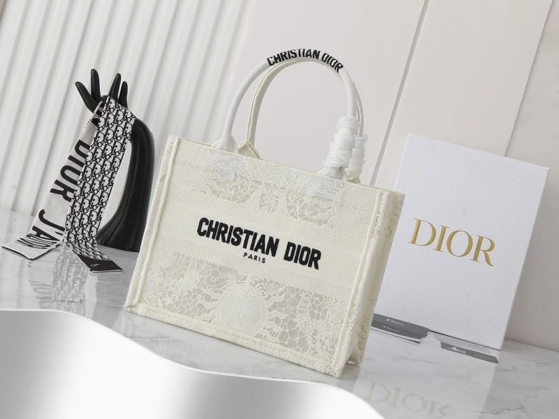 Christian Dior Shopping Bags UrbanChic 87681