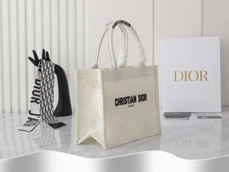 Christian Dior Shopping Bags UrbanChic 87681