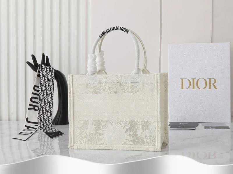 Christian Dior Shopping Bags UrbanChic 87681