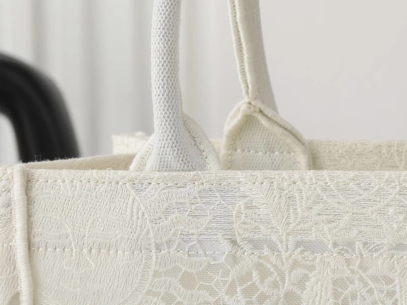 Christian Dior Shopping Bags UrbanChic 87681