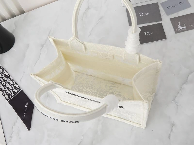 Christian Dior Shopping Bags UrbanChic 87681