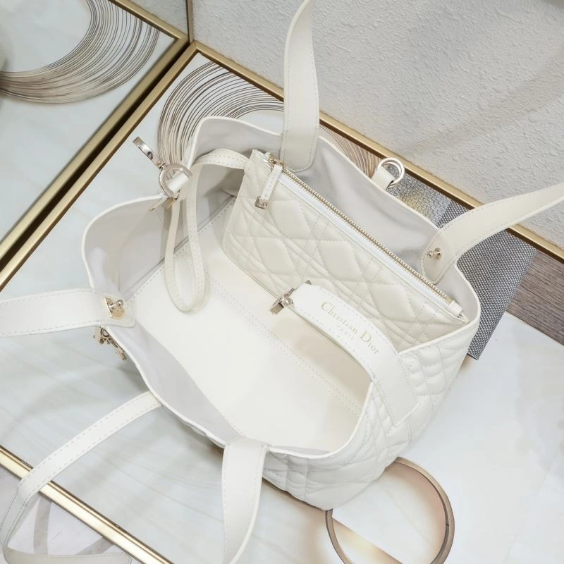 Christian Dior Shopping Bags Refined 87655