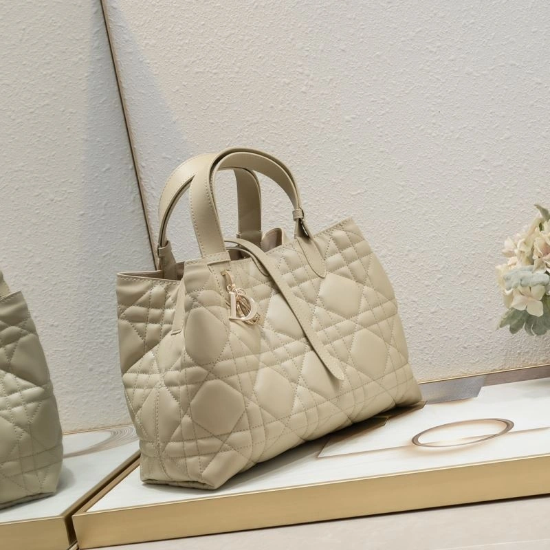 FlexibleFit Christian Dior Shopping Bags 87659