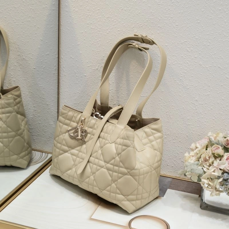 FlexibleFit Christian Dior Shopping Bags 87659