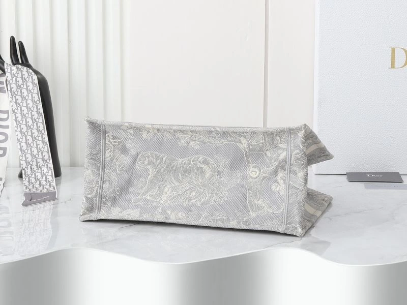 Contemporary Christian Dior Shopping Bags 87647