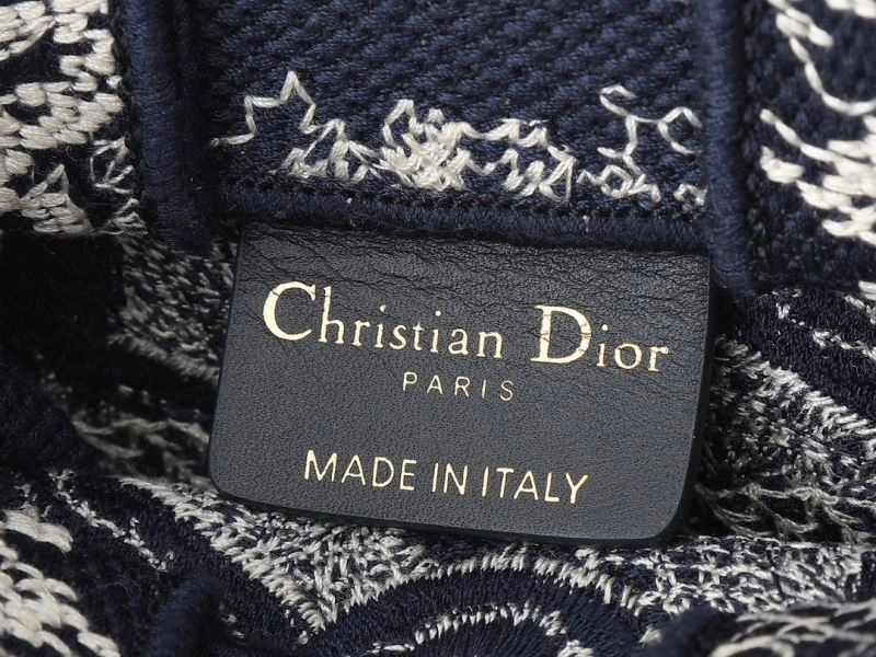 RelaxedFit Christian Dior Shopping Bags 87651