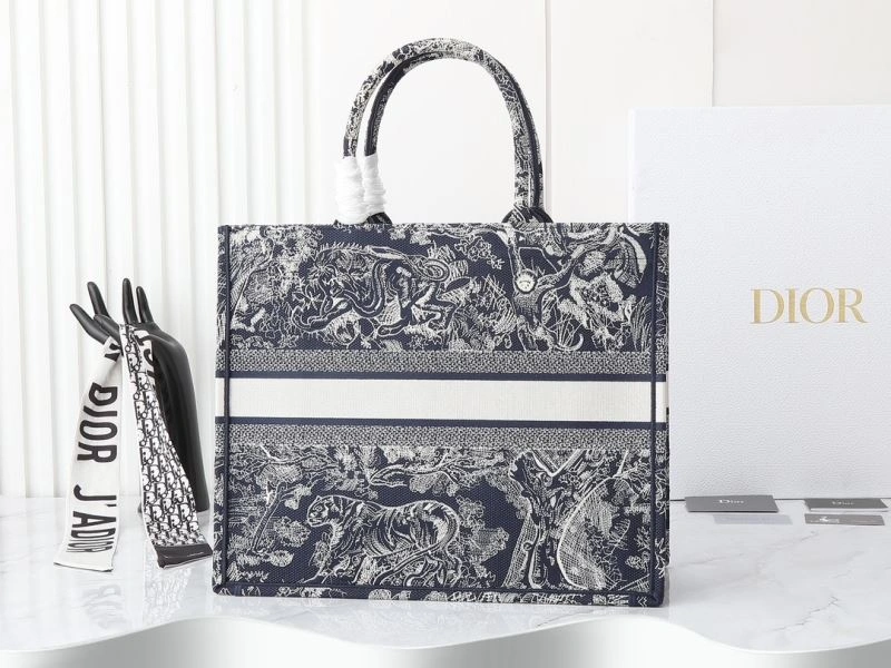 Bright Christian Dior Shopping Bags 87648
