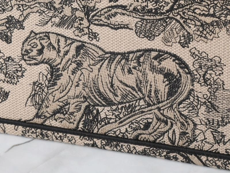 Premium Christian Dior Shopping Bags 87638