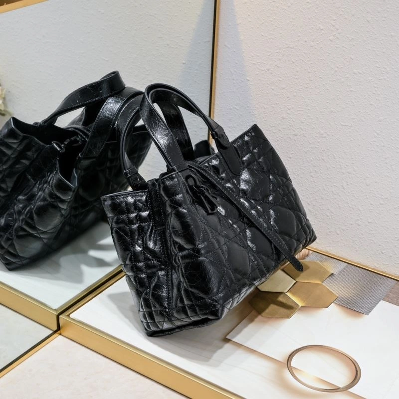 Christian Dior Shopping Bags Lightweight 87637