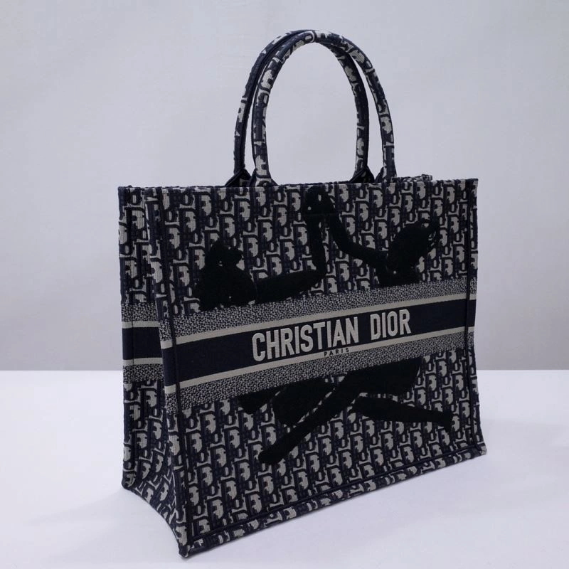 Christian Dior Shopping Bags Vibrant 76240
