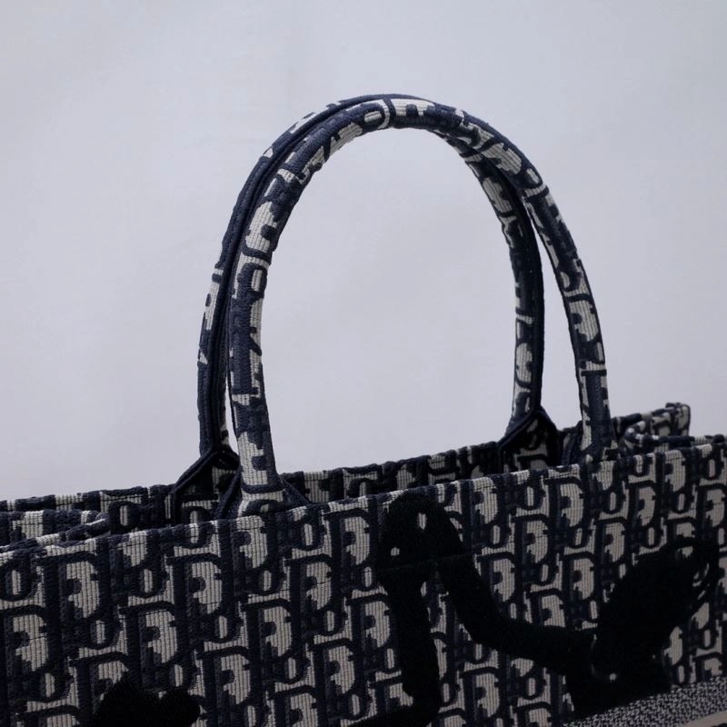 Christian Dior Shopping Bags Vibrant 76240