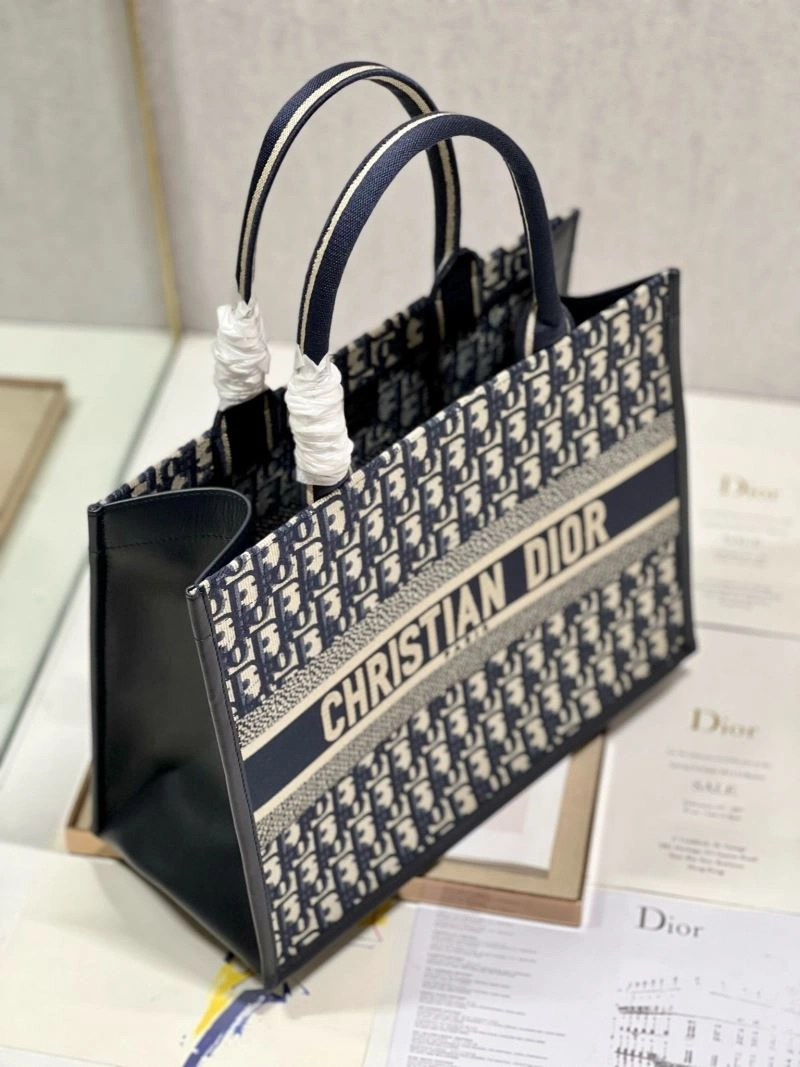 GoAnywhere Christian Dior Shopping Bags 76245