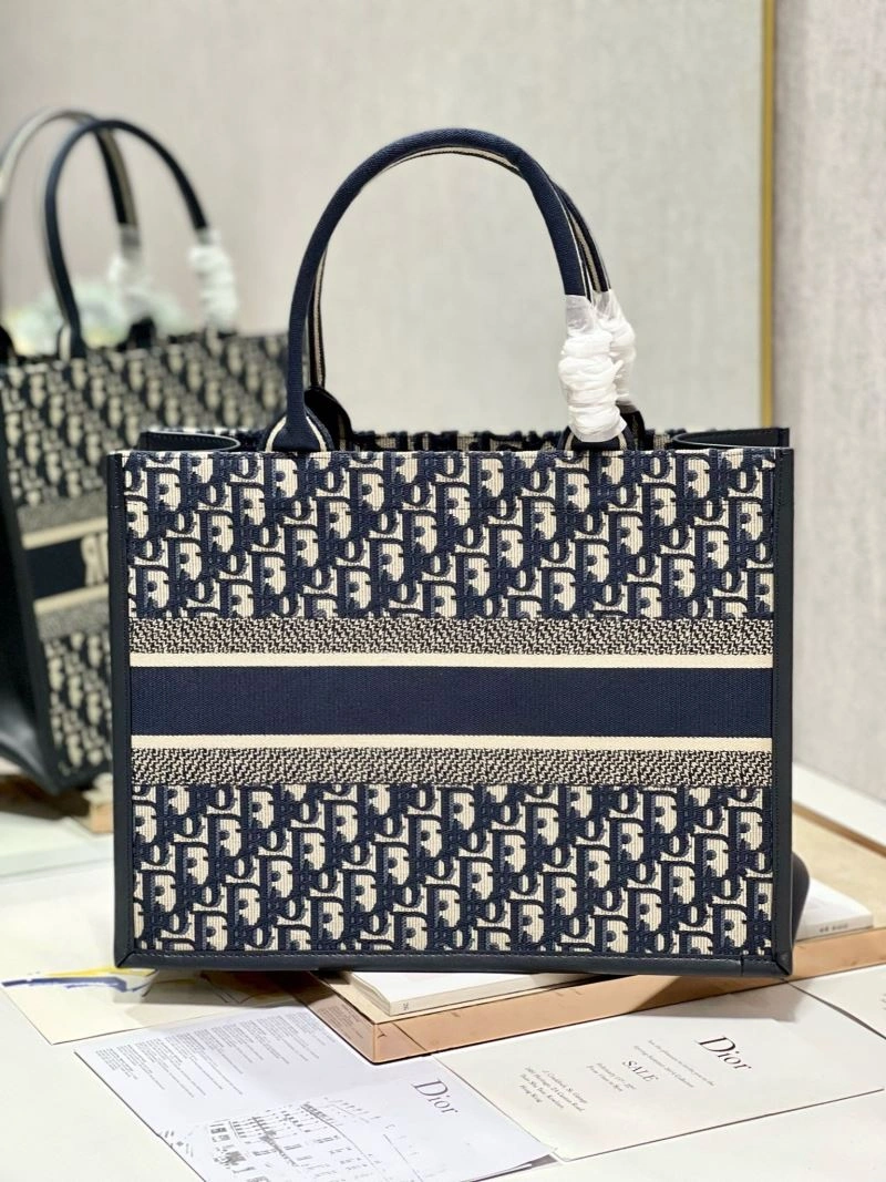 GoAnywhere Christian Dior Shopping Bags 76245