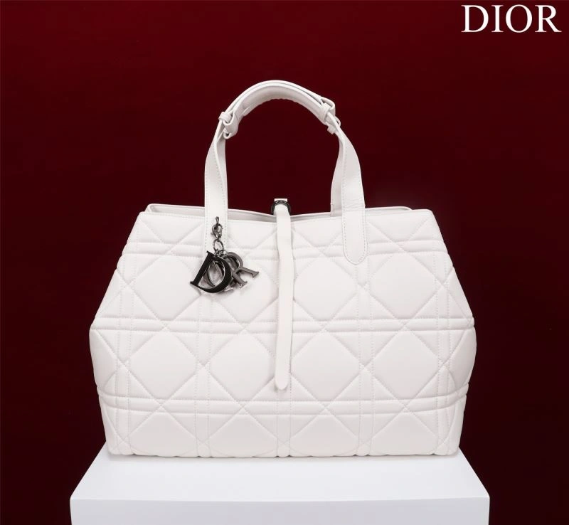 Christian Dior Shopping Bags Seasonal 76244