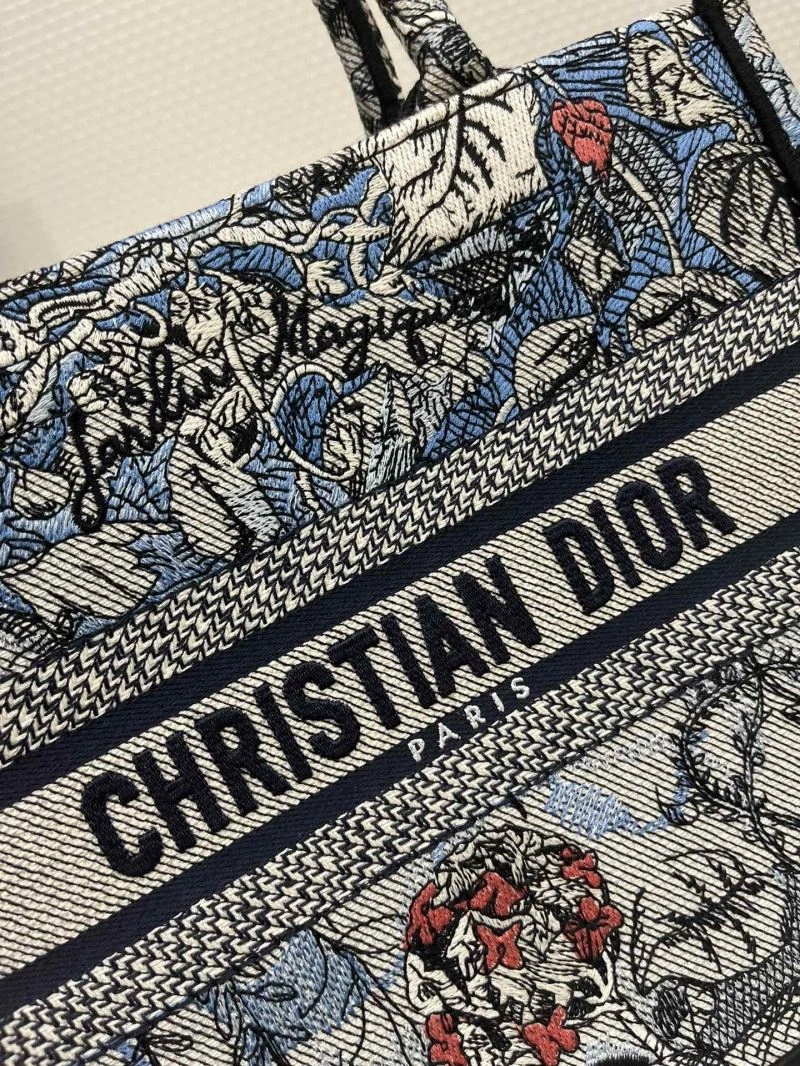 Christian Dior Shopping Bags Lightweight 76256