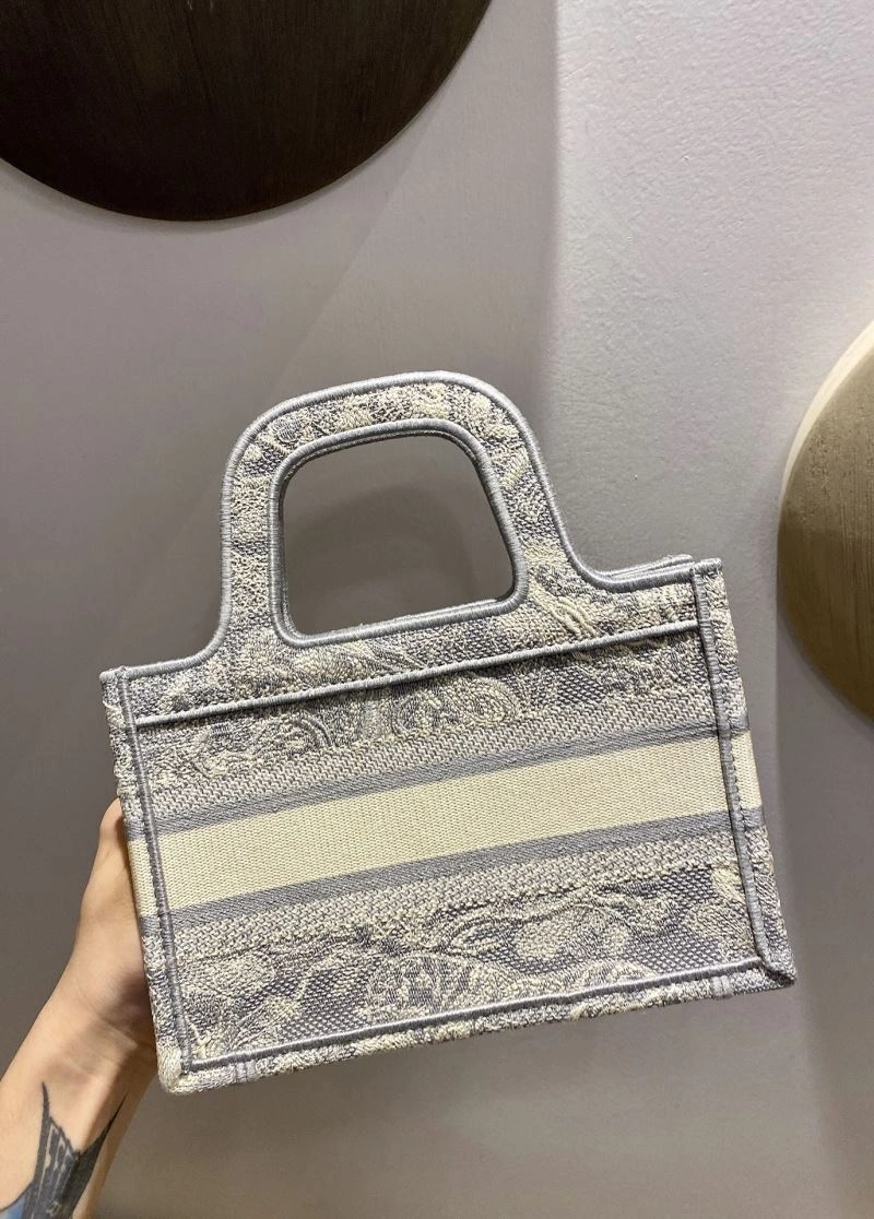 Christian Dior Shopping Bags Sophisticated 76249