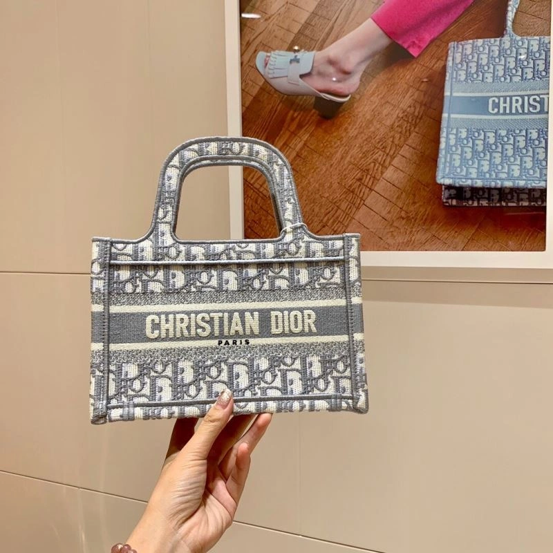 Christian Dior Shopping Bags UrbanStyle 76258
