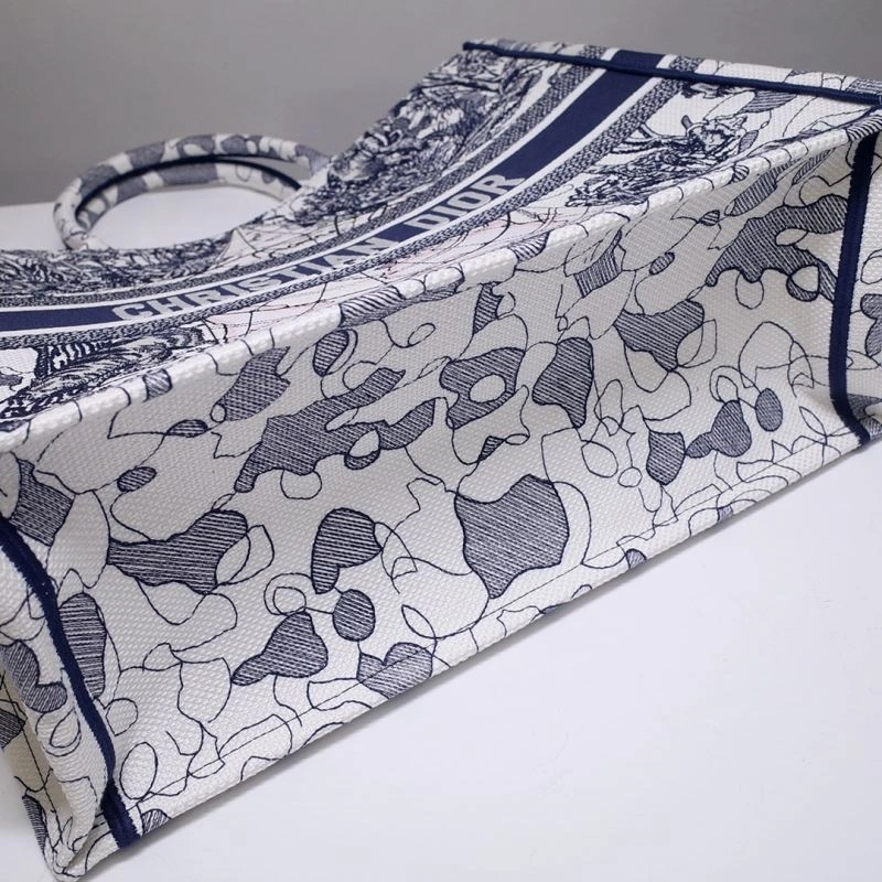 Christian Dior Shopping Bags Contemporary 76232