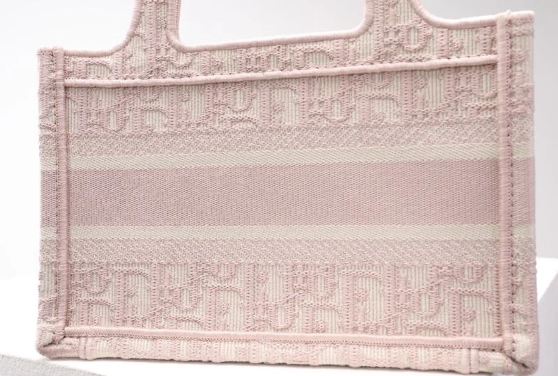 Christian Dior Shopping Bags UrbanChic 76230