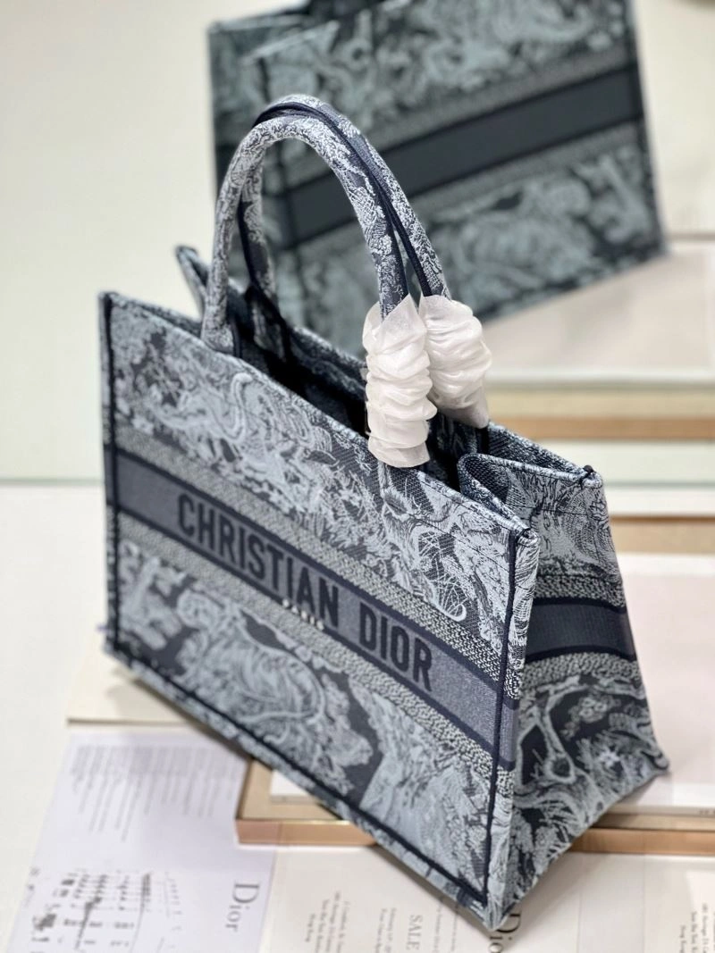 Durable Christian Dior Shopping Bags 76229