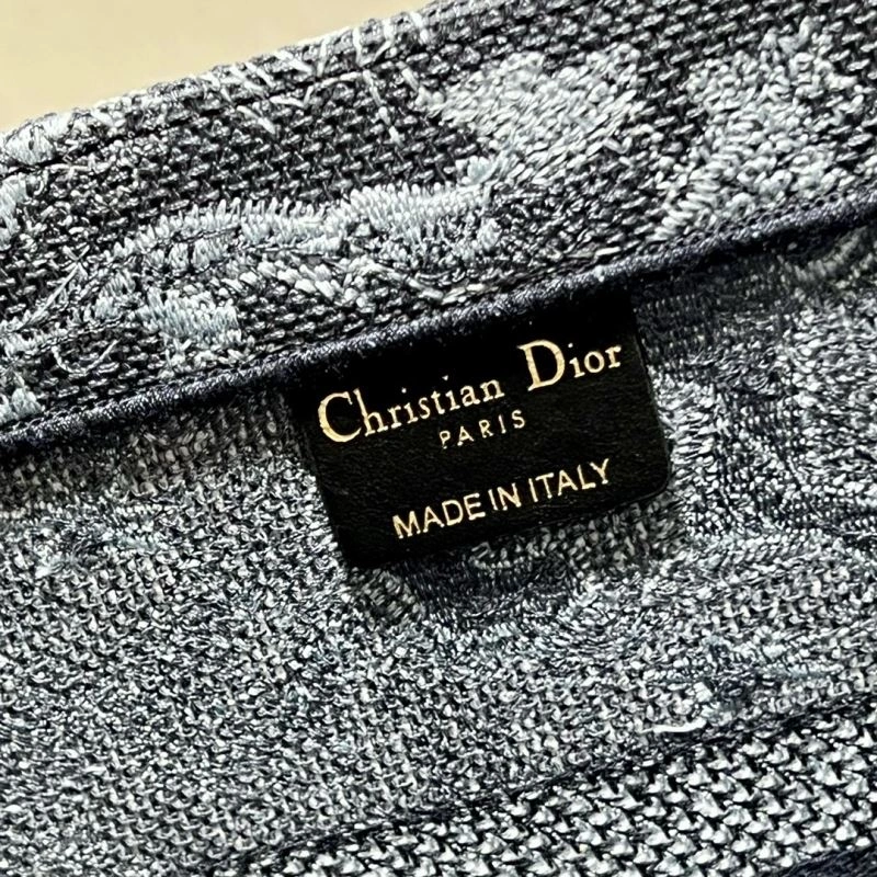 Durable Christian Dior Shopping Bags 76229