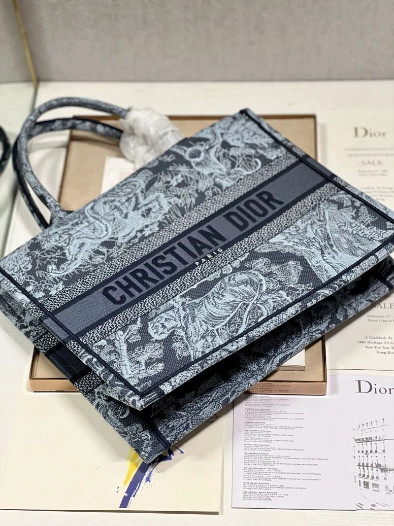 Durable Christian Dior Shopping Bags 76229
