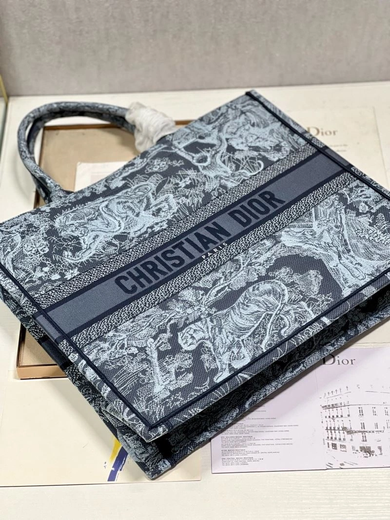 GoodFit Christian Dior Shopping Bags 76219