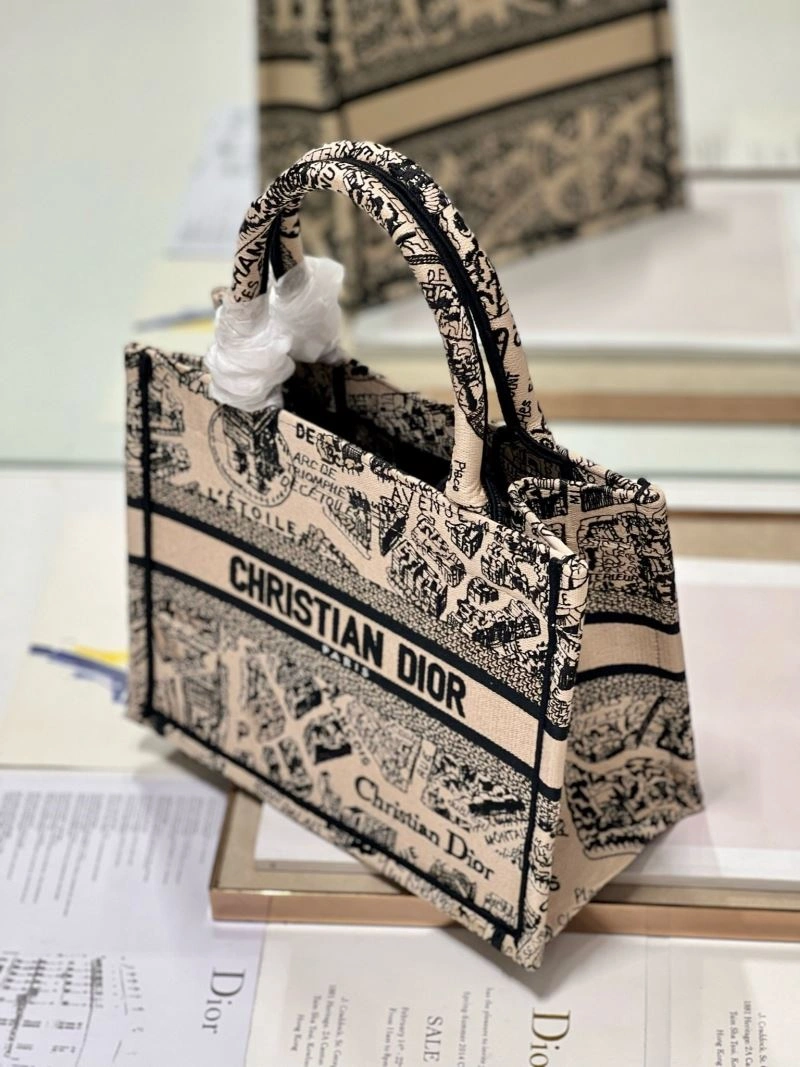 Christian Dior Shopping Bags TechFriendly 76214