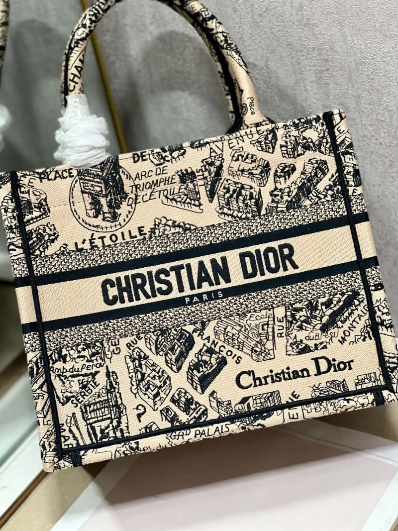 Christian Dior Shopping Bags TechFriendly 76214