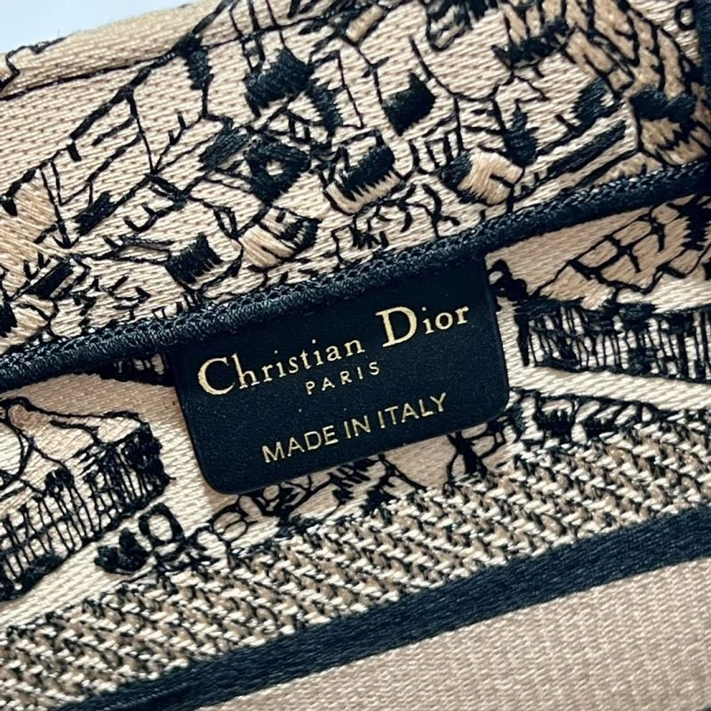 Christian Dior Shopping Bags TechFriendly 76214
