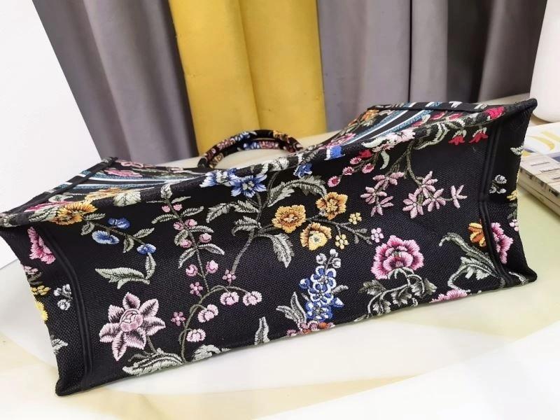 Christian Dior Shopping Bags Practical 76225