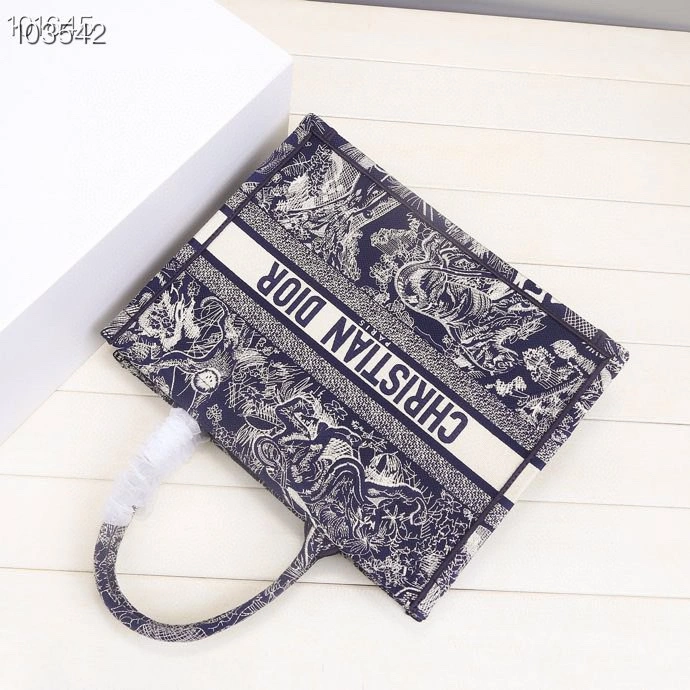 ComfortFit Christian Dior Shopping Bags 76224