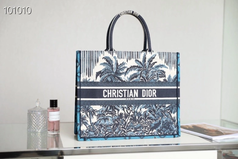 HighPerformance Christian Dior Shopping Bags 76209